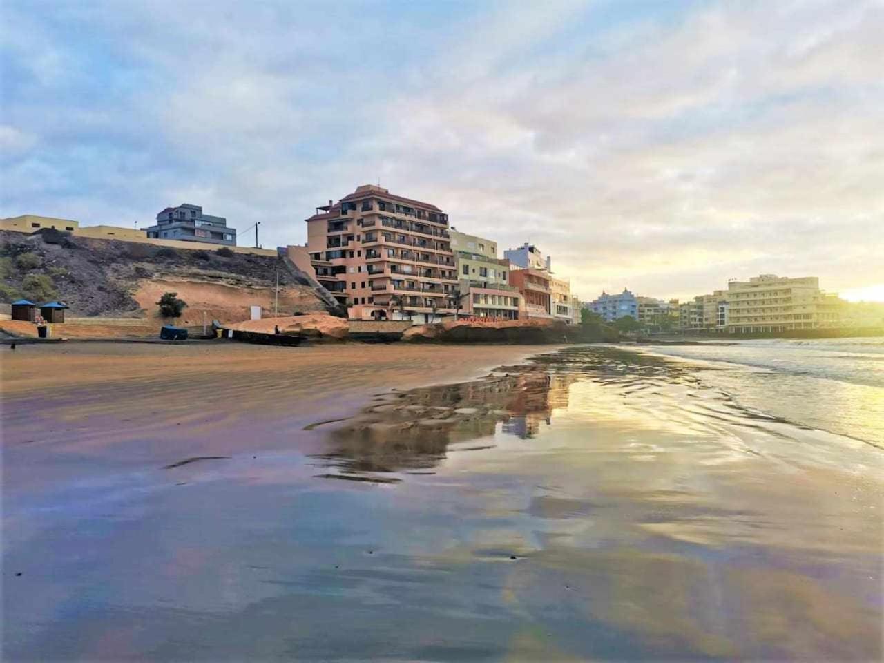 Apartamento Rentenerife Sand & Sea El Medano Exterior photo
